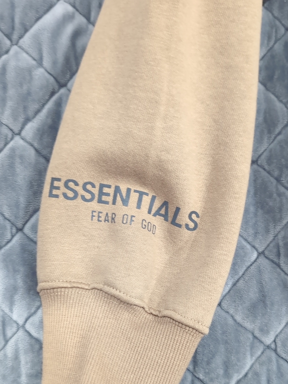 Essentials Fear Of God Hoodie - Picture 3 of 6